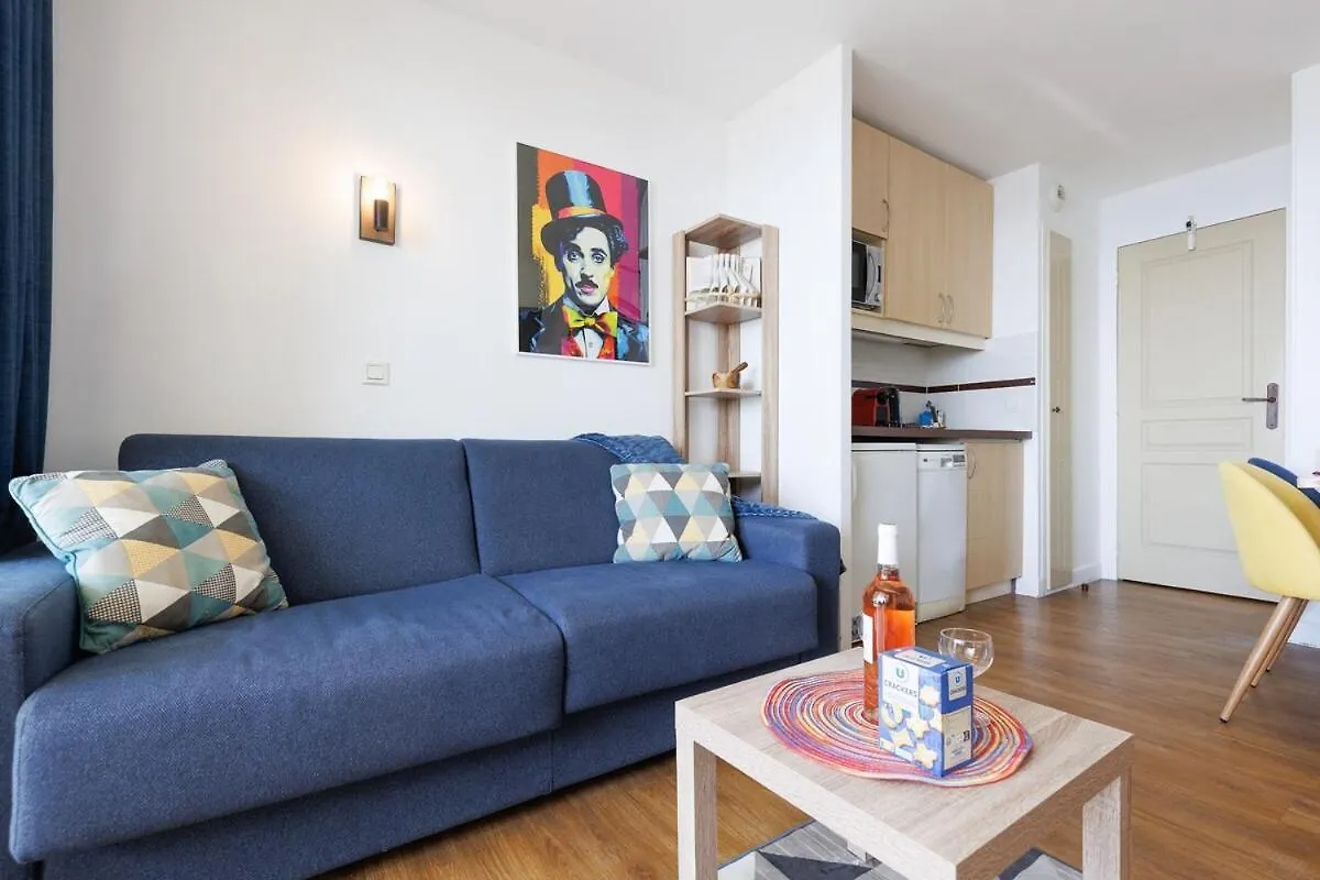 Residence Piscine Vue Mer Parking 4 Personnes Cannes 0*,  France