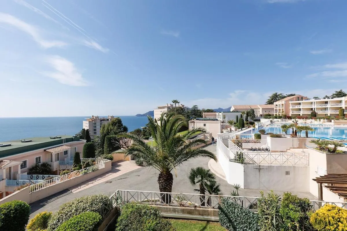 Residence Piscine Vue Mer Parking 4 Personnes Cannes France